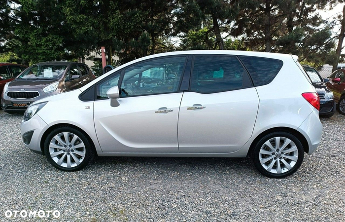 Opel Meriva - 9