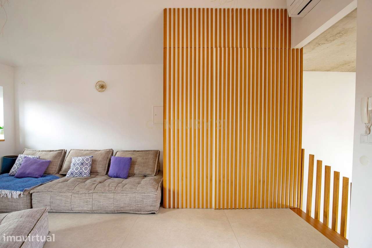 Moradia Contemporânea T3 com Terraço no Coração do Bairro do Troino –-45