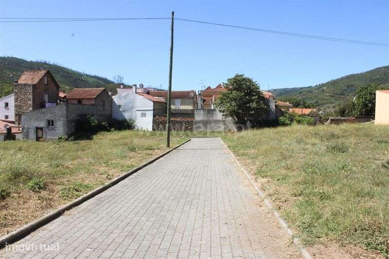 Lote / Seia, Sandomil - Grande imagem: 3/9