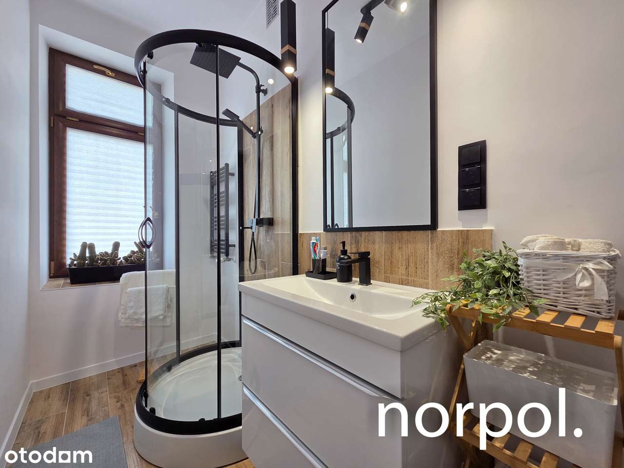 Wyjątkowe mieszkanie przy ul. Bosackiej – blisko parku, dworca i Rynku-2