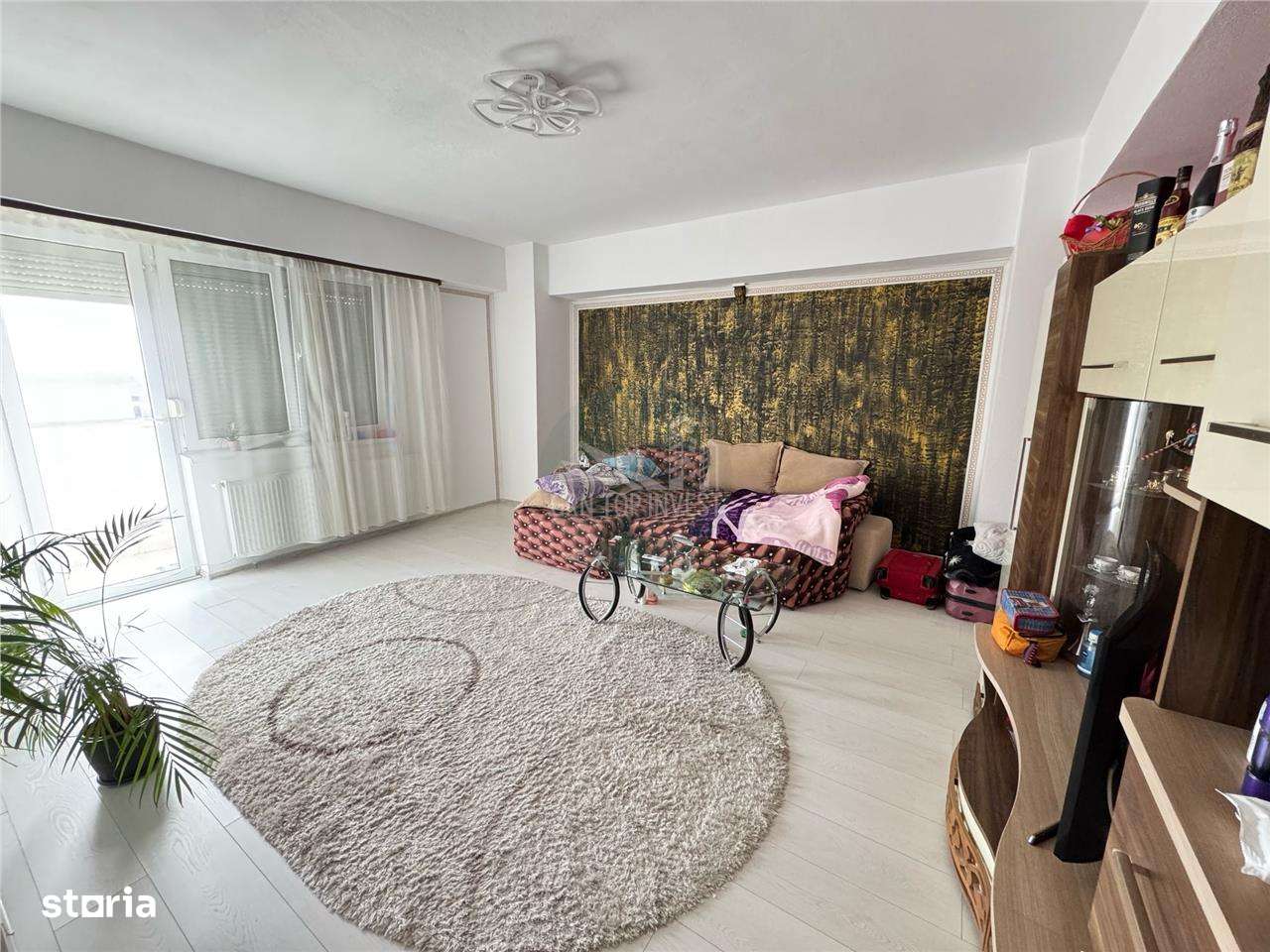 Apartament 2 camere decomandat balcon si parcare Bld Mihai Viteazul - Imagine principală: 5/11