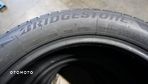 Bridgestone Blizzak LM001 225/50R18 95H FRT * Z431 - 11