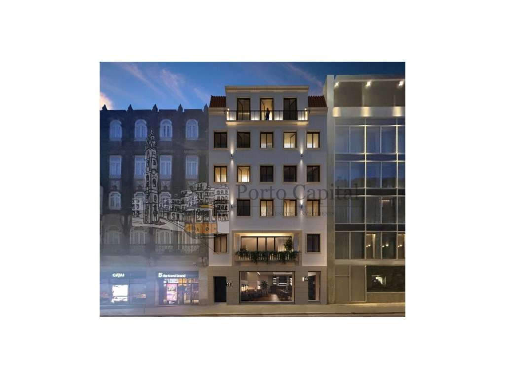 Excelente Apartamento T3 Com 130 M2 E Arrumos No Cento Do Porto
