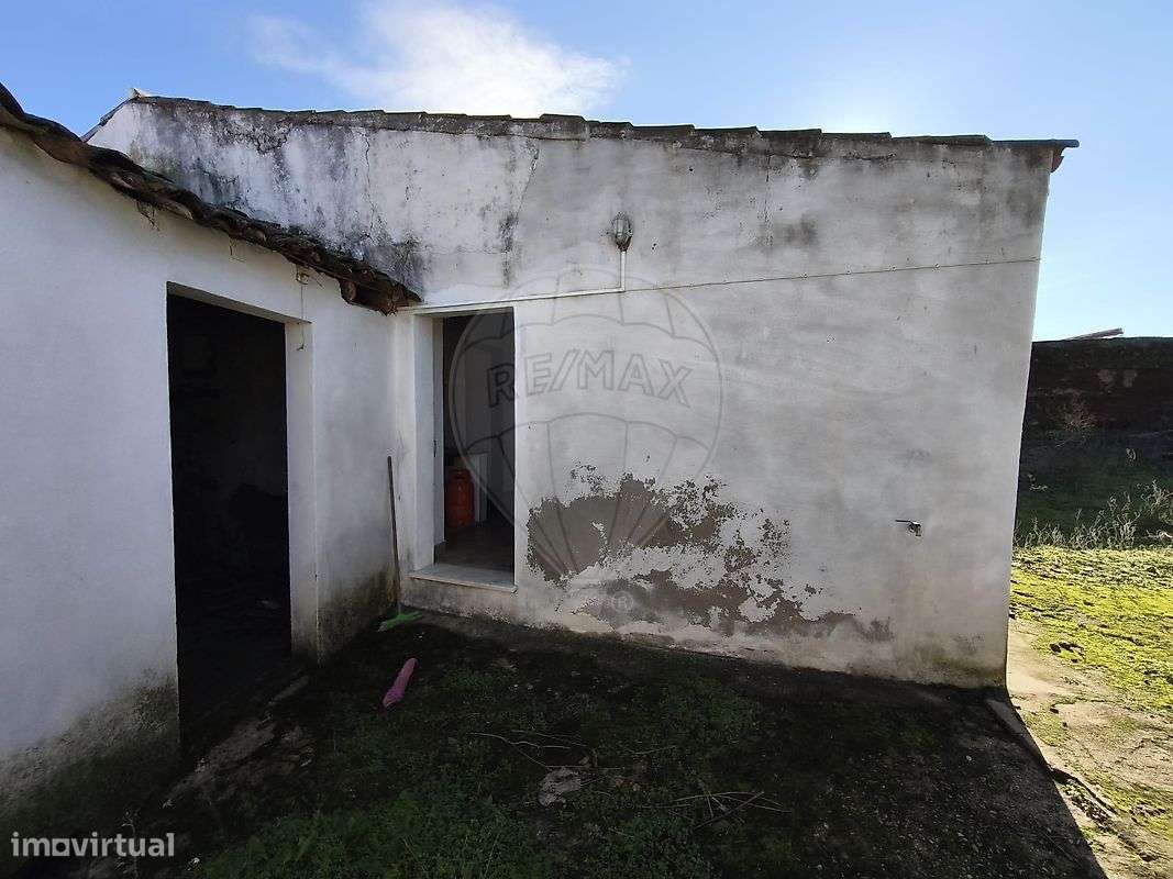 Moradia T4 para venda-15