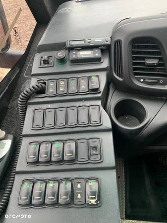 Iveco Daily Kapena- 35 Miejsc - 12