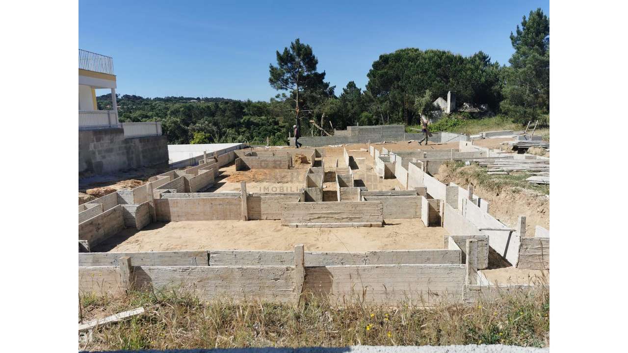 Moradia Isolada T3 em Sesimbra com piscina-14
