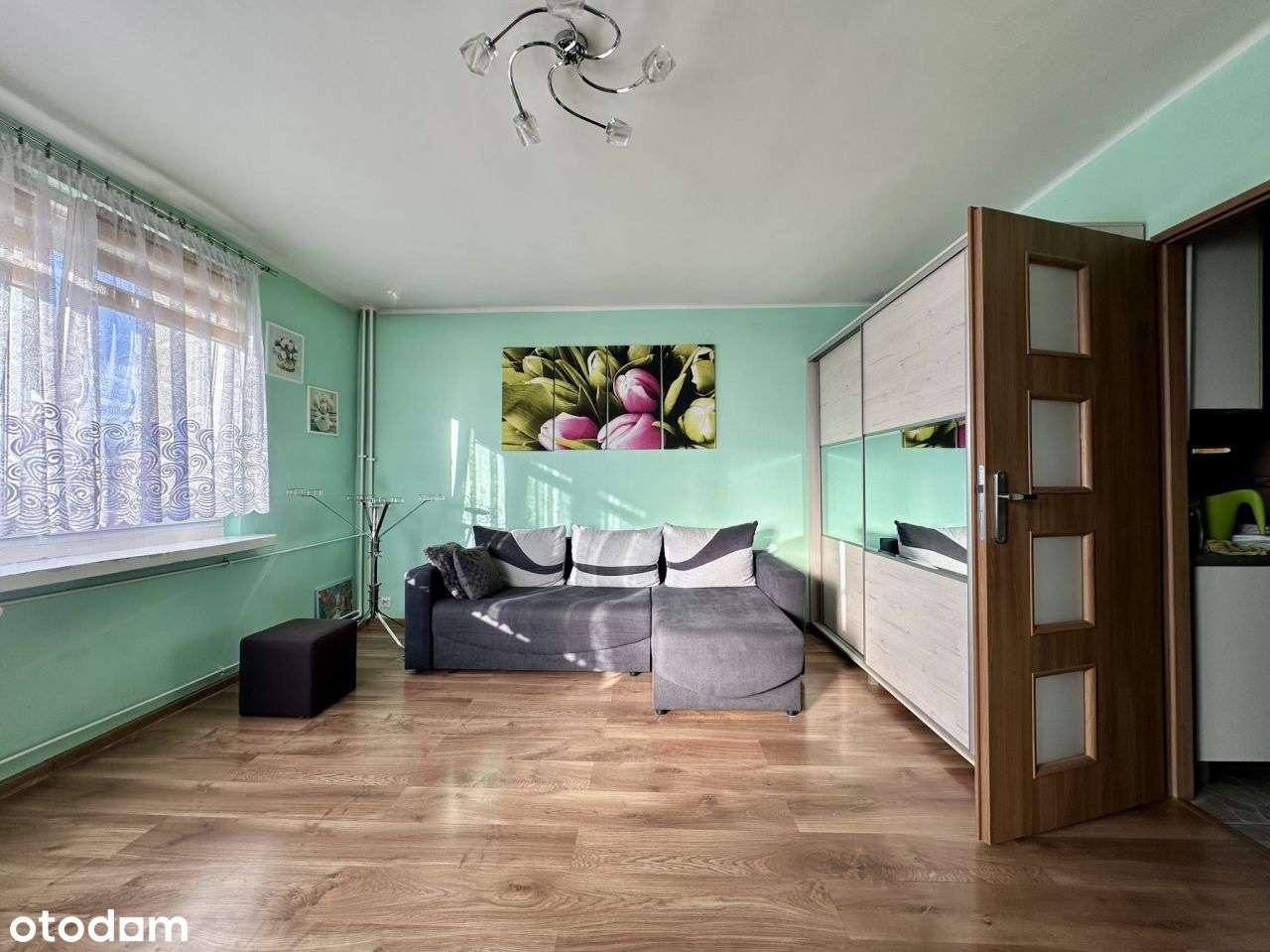 Duża, słoneczna kawalerka | do wprowadzenia od zar-2