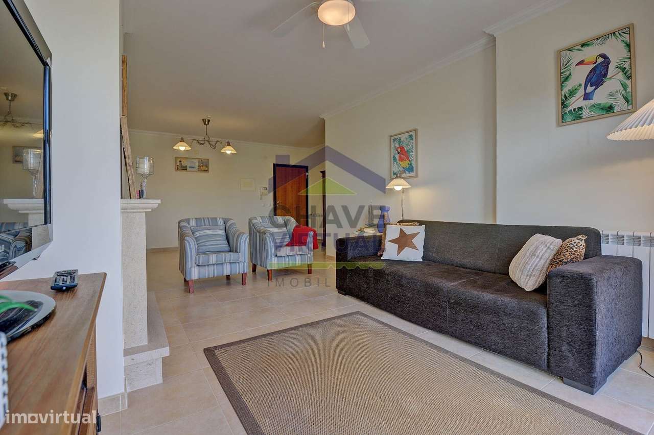 Apartamento T1 c/ Terraço em frente à Praia - Baleal Peniche-5