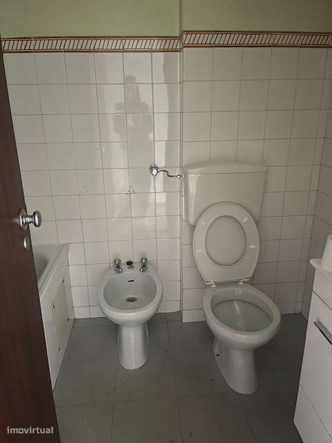 T1 em Monte Abrão - Queluz - Grande imagem: 5/9