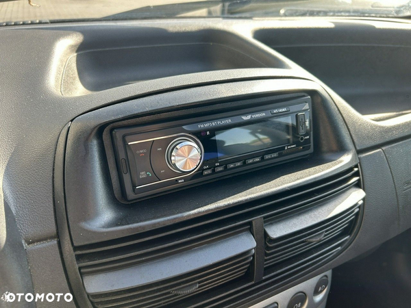 Fiat Punto 1.2 8V Classic - 9