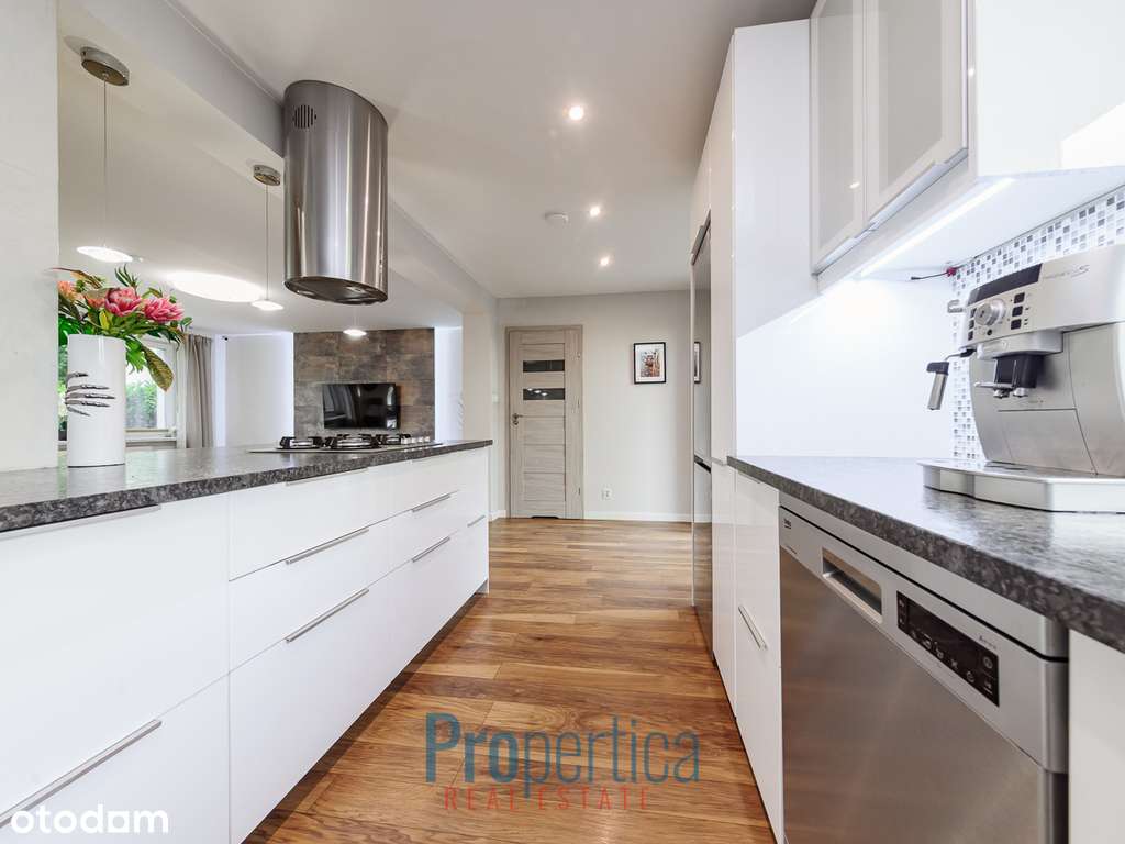 Komfortowy i funkcjonalny dom na Tarchominie-5