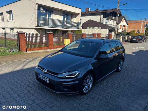 Volkswagen Golf 1.5 eTSI OPF DSG R-Line - 1