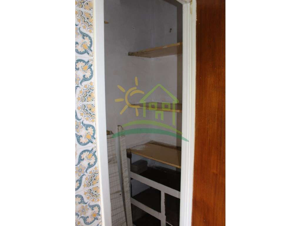 T1 Olival Basto a 10 minutos a pé do metro - Sr. Roubado-8