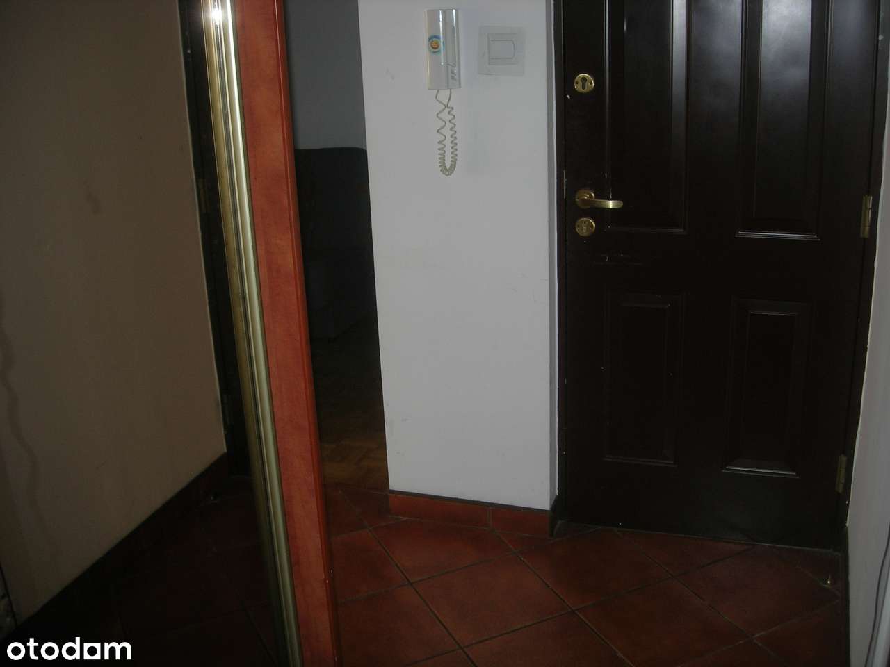 3 rozkładowe pokoje z oddzielną kuchnią ogrzewanie miejskie-12