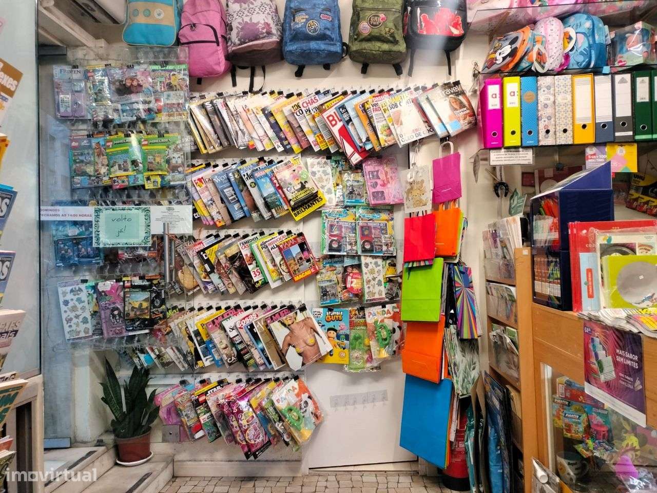 Loja à Venda em Massamá – Papelaria em Pleno Funcionamento! - Grande imagem: 4/8