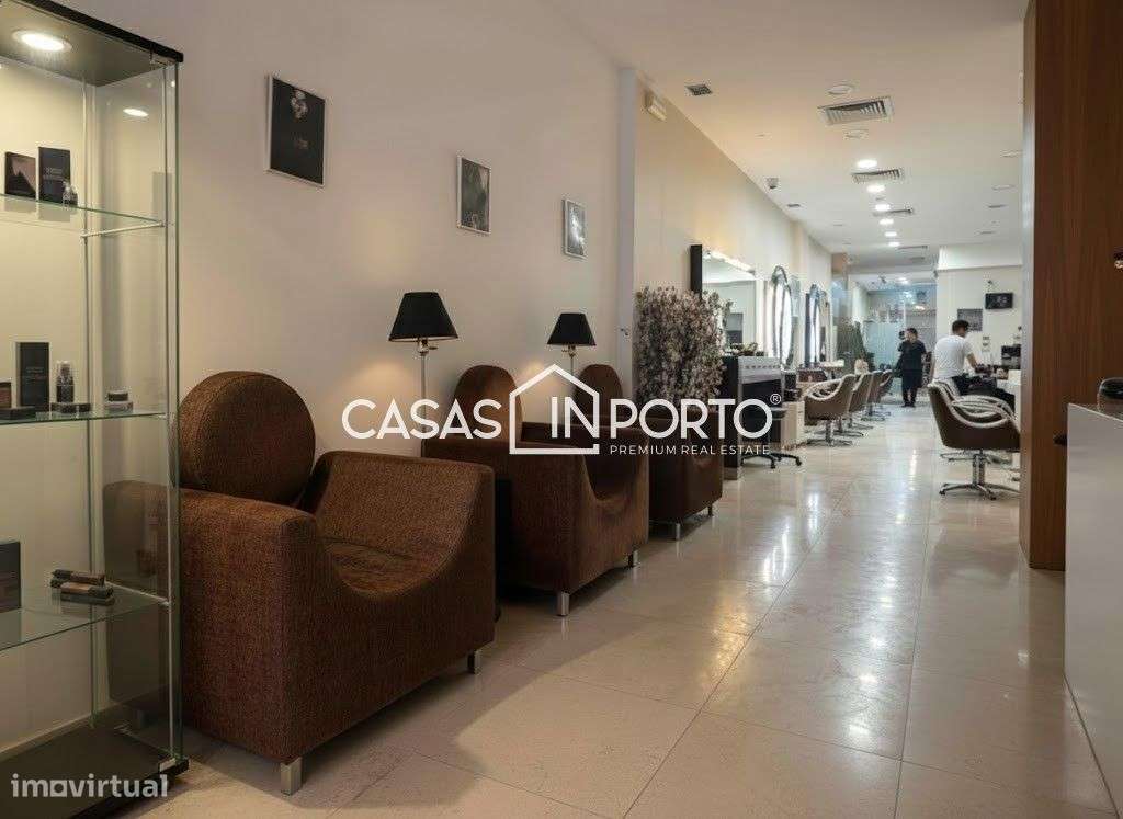 Loja com Duas Frentes – Zona Marquês / Combatentes - Grande imagem: 2/30