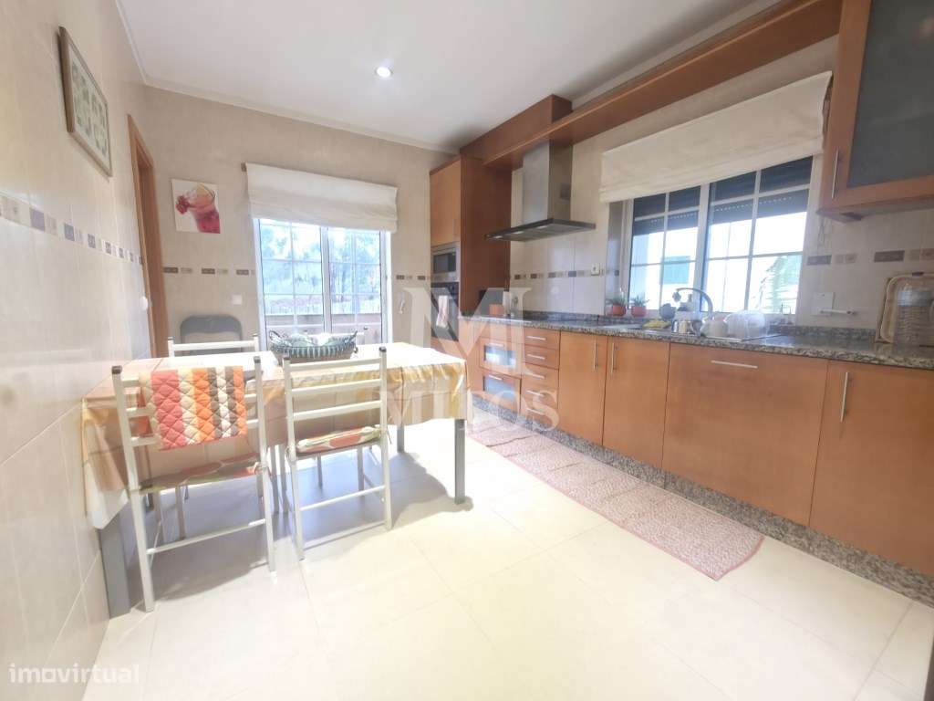 Andar Moradia T3 para venda em Campos - Vila Nova de Cerveira - Grande imagem: 3/20