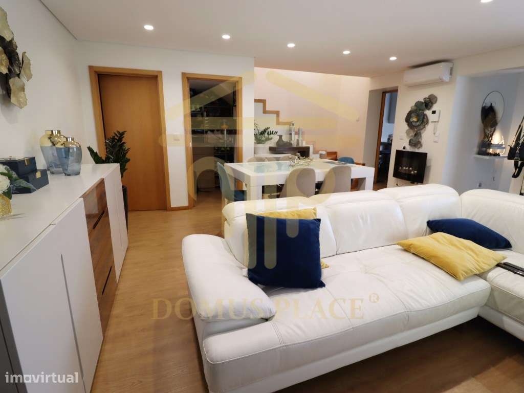 MORADIA T3 C/ JARDIM, TERRAÇO E GARAGEM | GUIFÕES-16