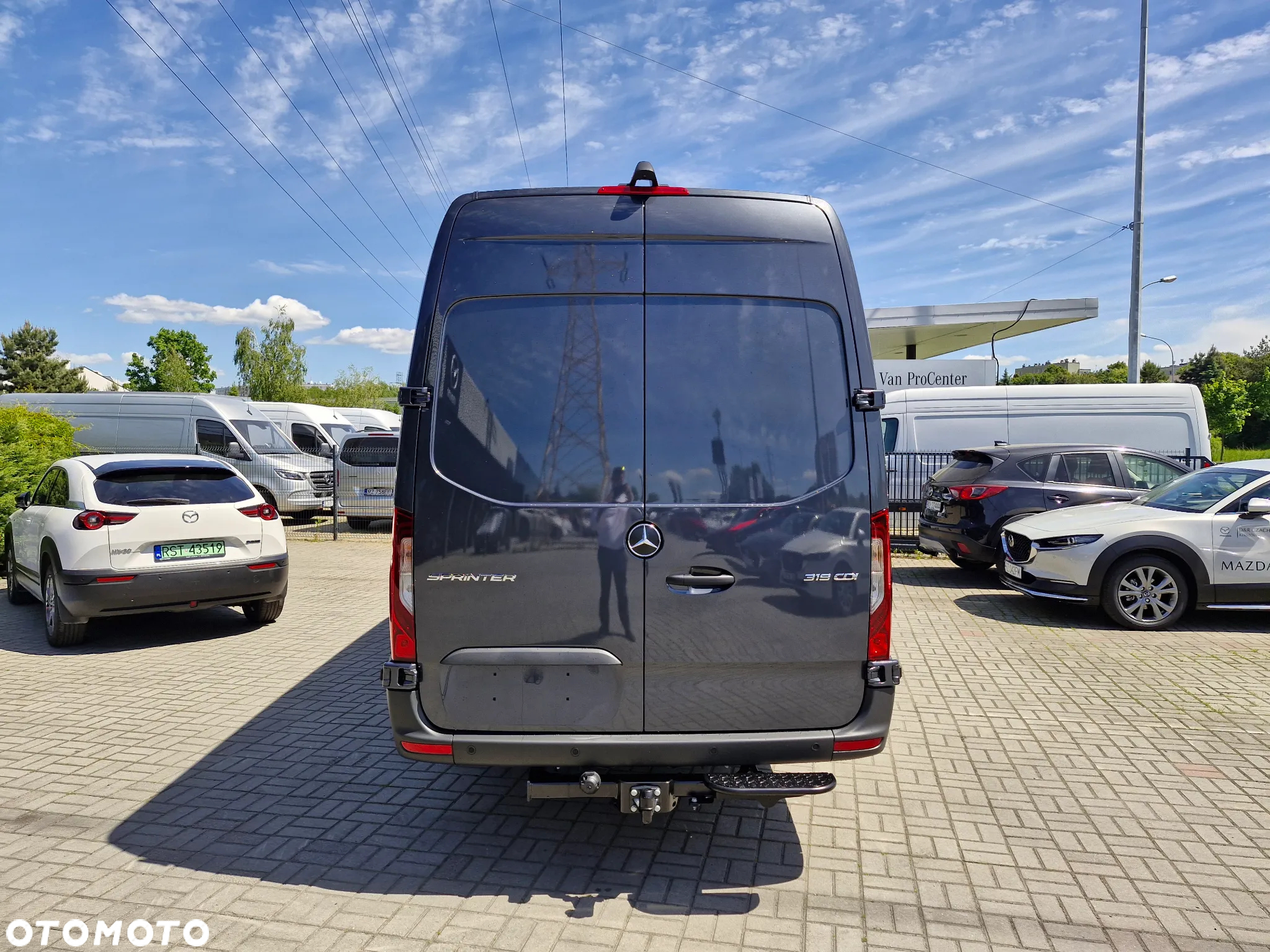 Mercedes-Benz Sprinter - 6