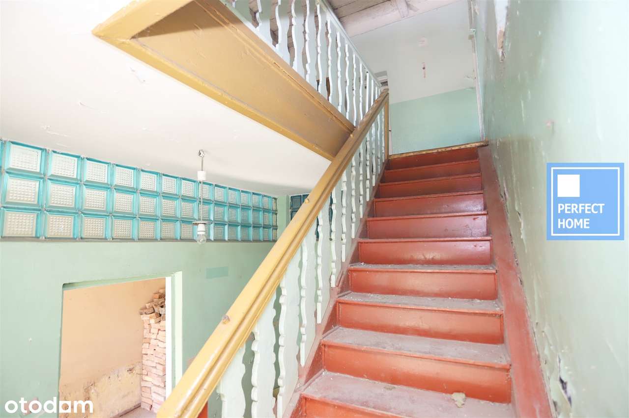 REZERWACJA! Malowniczo usytuowany dworek w Gostkowie-9