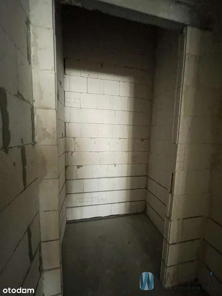 Atrakcyjny Lokal Komercyjny 190 m²-9