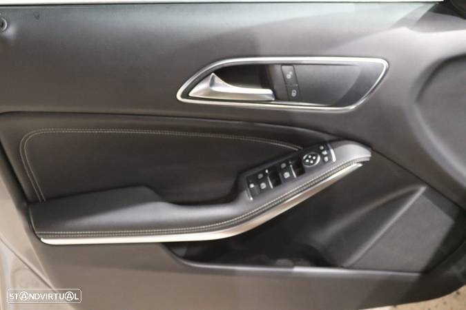 Mercedes-Benz A 220 d Urban Aut. - 30