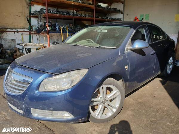 Dezmembrez Opel Insignia 2010 2.0cdti A20DTH - 1