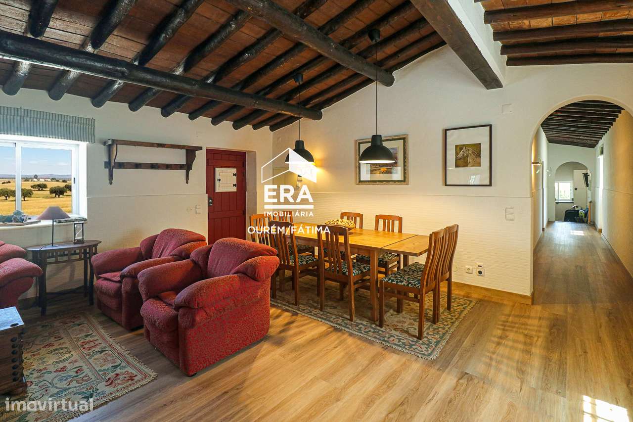 Quinta com Moradia T3, Vila Viçosa-11