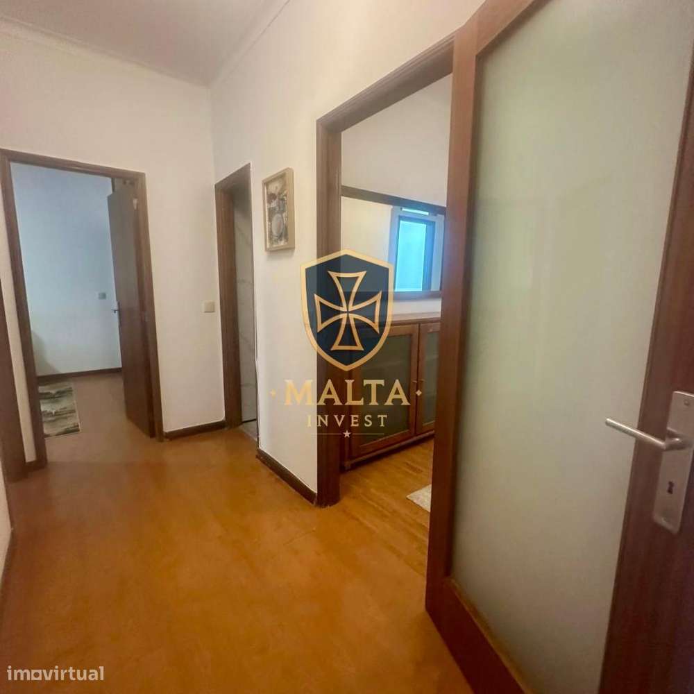 Apartamento T3 Renovado na Rua do Caires em Braga-22