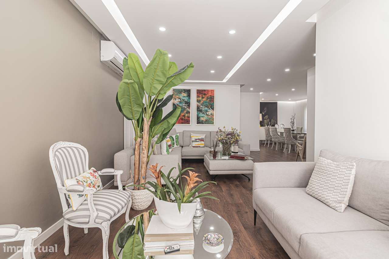 Moradia Isolada T4 com piscina  em Pinhal Frades, Fernão Ferro-6