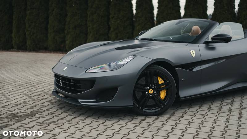 Ferrari Portofino - 34