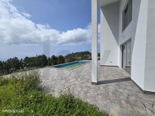 Moradia T3 com Piscina e Vista Mar nos Prazeres | Calheta-30