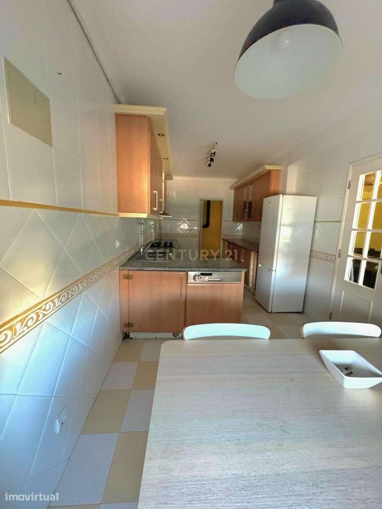 Apartamento T2  bem localizado - Grande imagem: 5/14