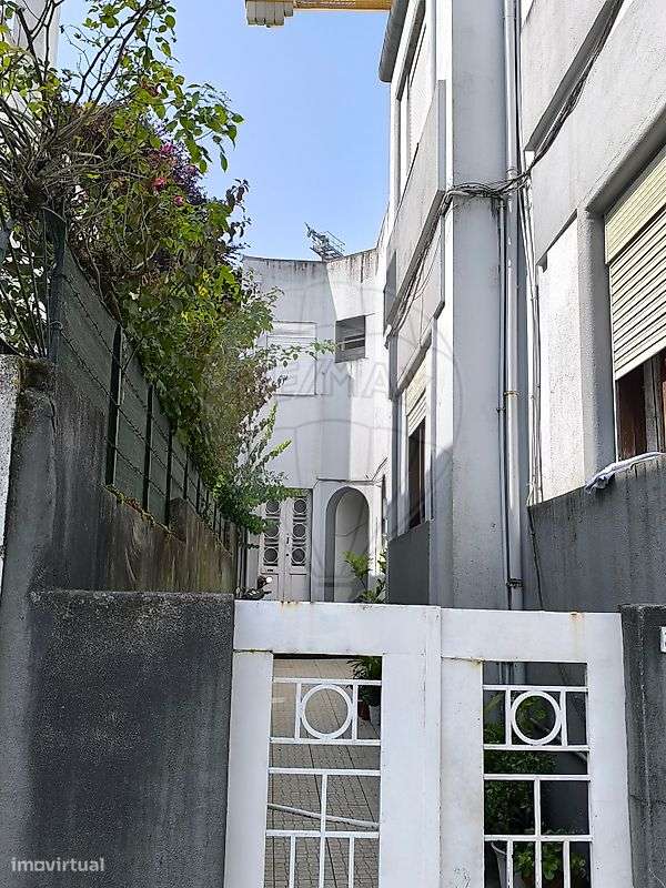 Moradia T8 para venda - Grande imagem: 5/5