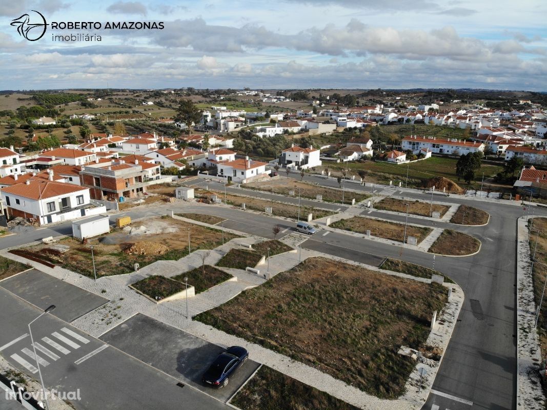 Lote de terreno à venda na nova Urbanização de Almodôvar