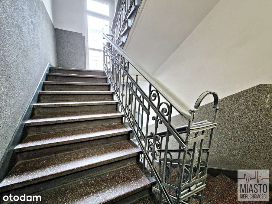 Mieszkanie w Centrum Bytomia 2 pokoje-9