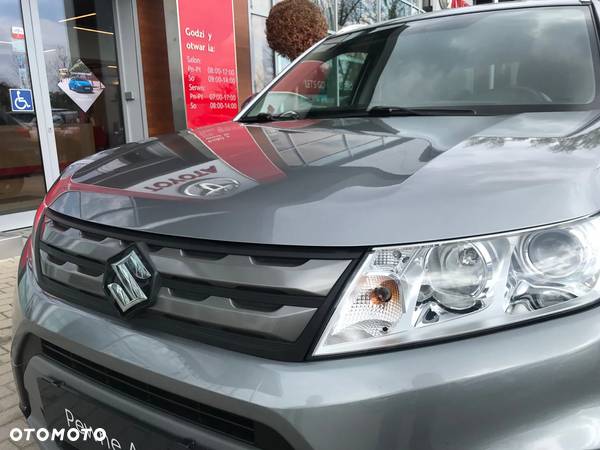 Suzuki Vitara 1.6 Comfort 4WD - 12