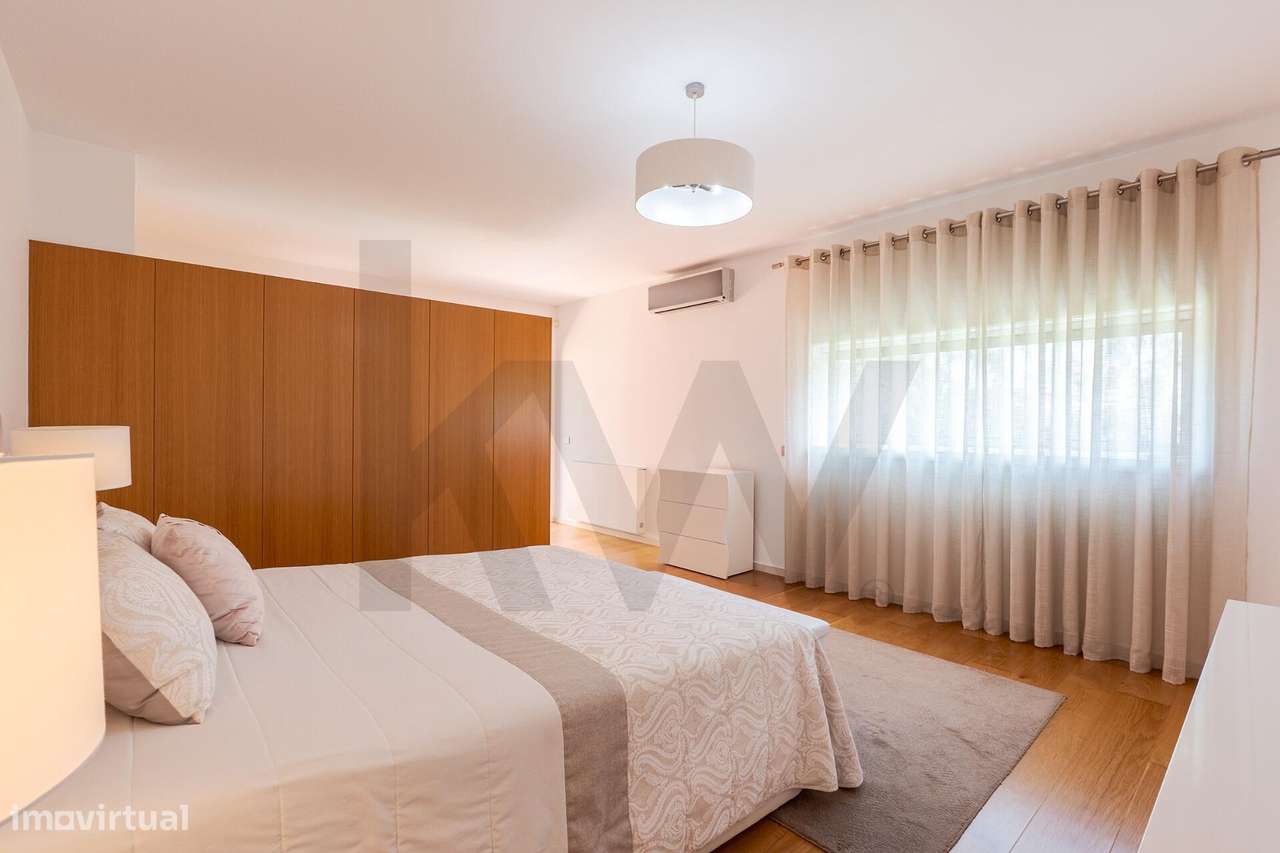 Moradia T3+1 de Excelência com Jardim Privativo em Santa Joana, Aveiro-54