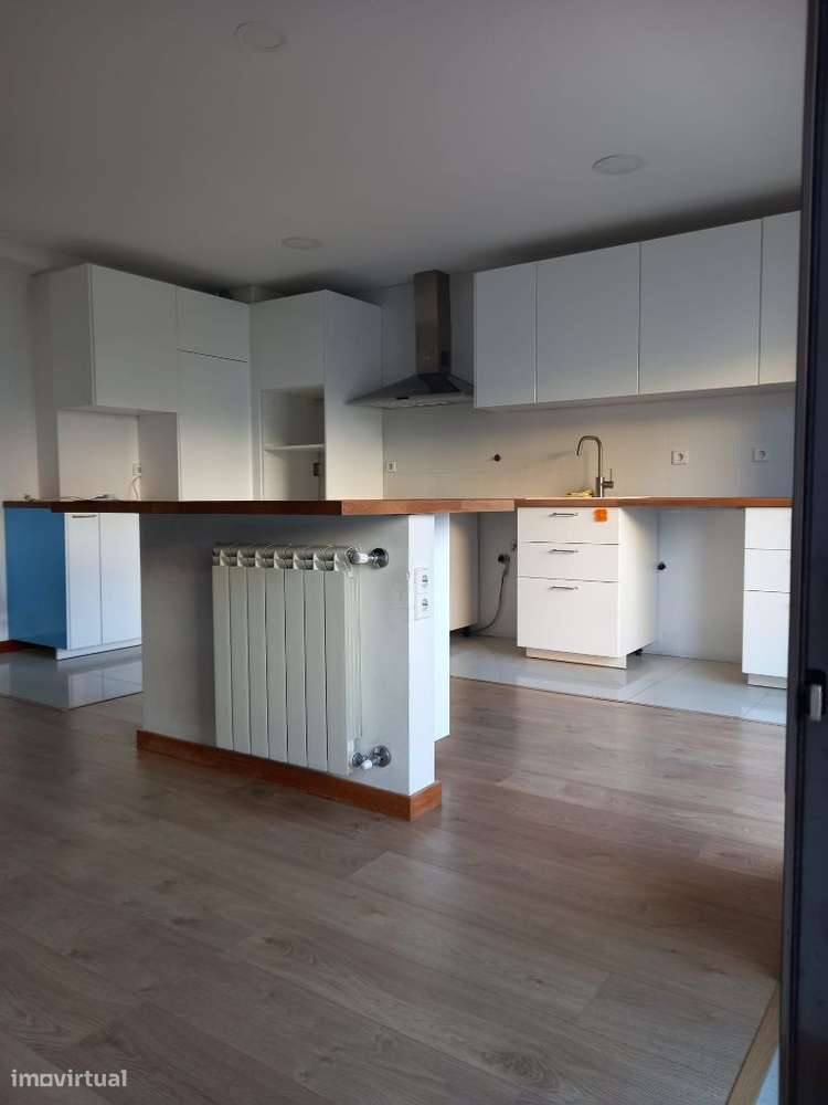 Apartamento, 156 m², Braga (Maximinos, Sé e Cividade) - Grande imagem: 4/21