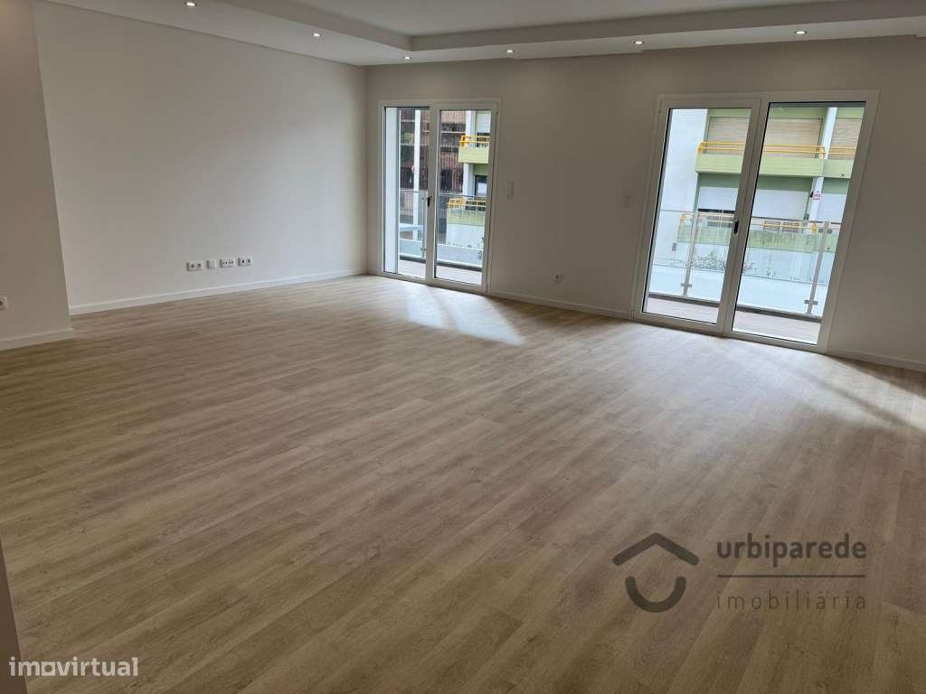 Apartamento T3 a estrear em Carcavelos-5