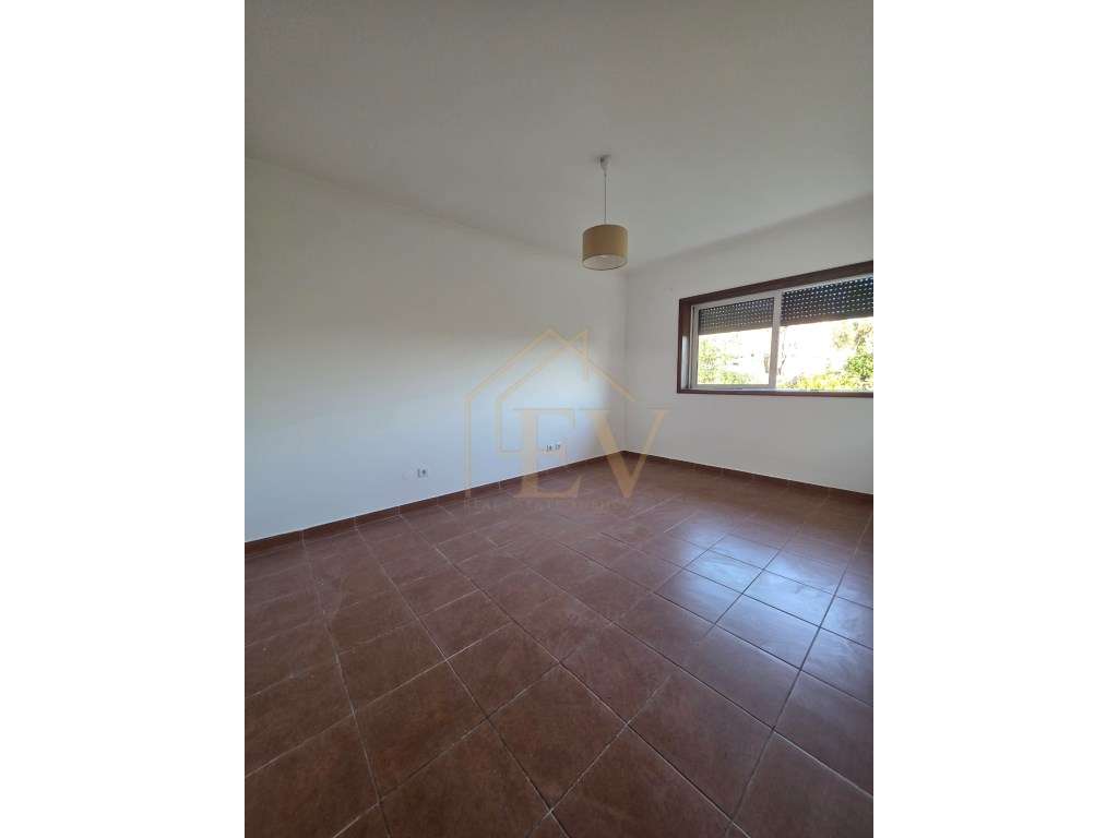 Moradia T3+T3+T2 em Gandarela - Guimarães-11