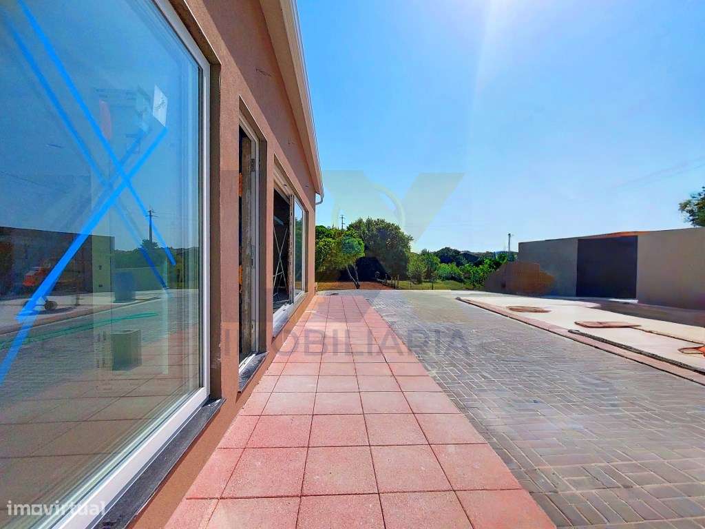Moradia T3+2 Térrea em Esgueira à Venda!!-15