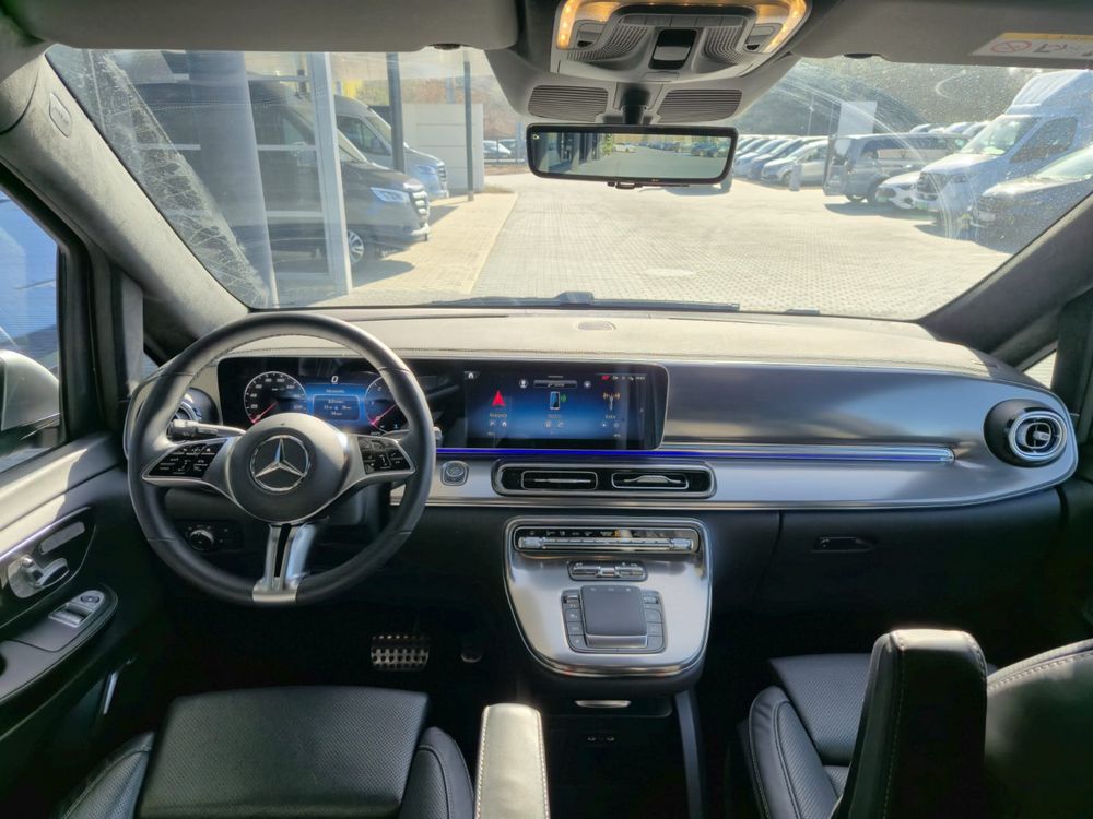Exclusive 4Matic 9G-Tronic Panorama Thermotronic AirMatic Multibeam