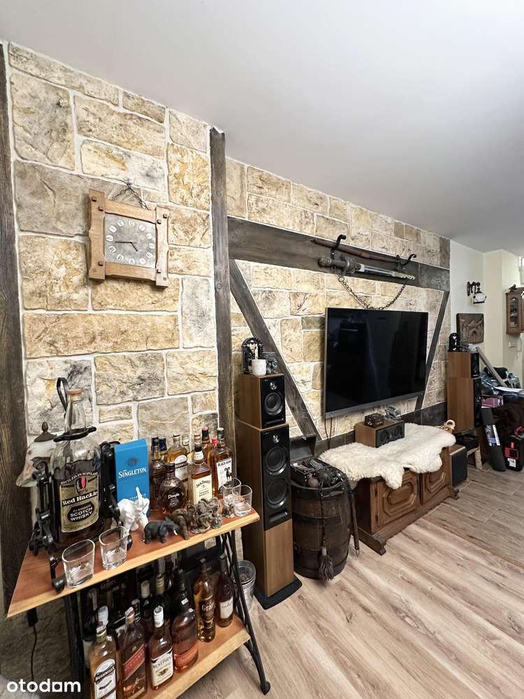 Wyjątkowe mieszkanie o niepowtarzalnym klimacie w dzielnicy Szczawienk - Pełny obrazek: 5/12