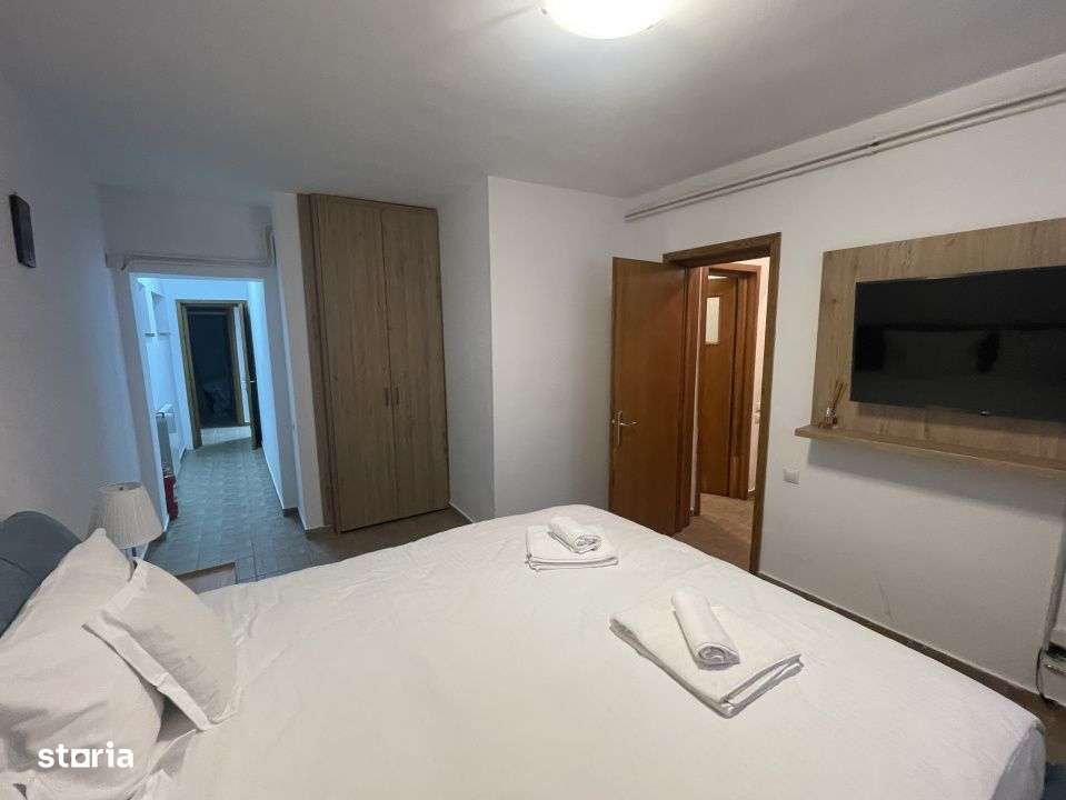 Casa spectaculoasa in Sinaia, cu facilitati de resort si panorama unic-6