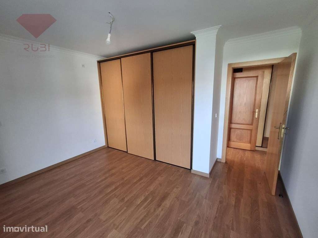 Moradia T4 à venda na Cotovia - Sesimbra-27