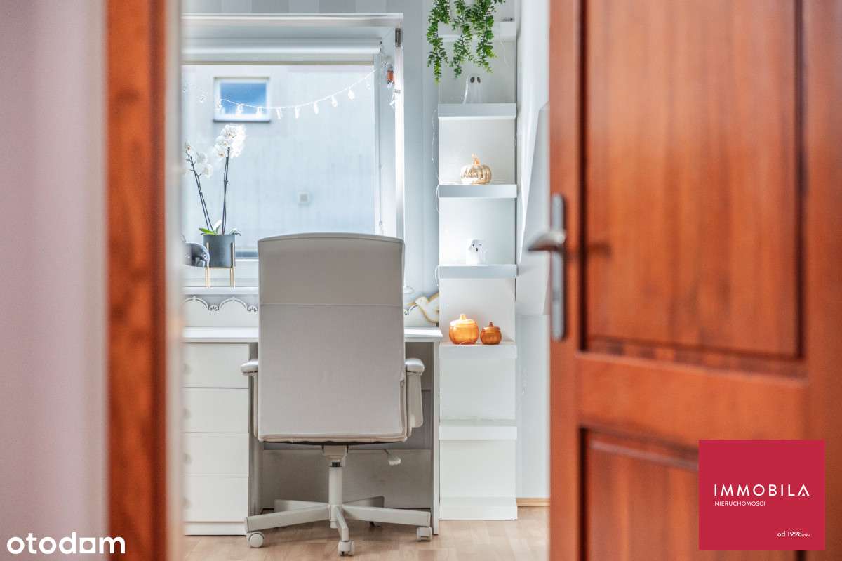 Dom pełen światła | Kameralny i wygodny-12