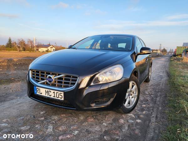 Volvo V60 D3 Kinetic - 2