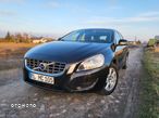 Volvo V60 D3 Kinetic - 2