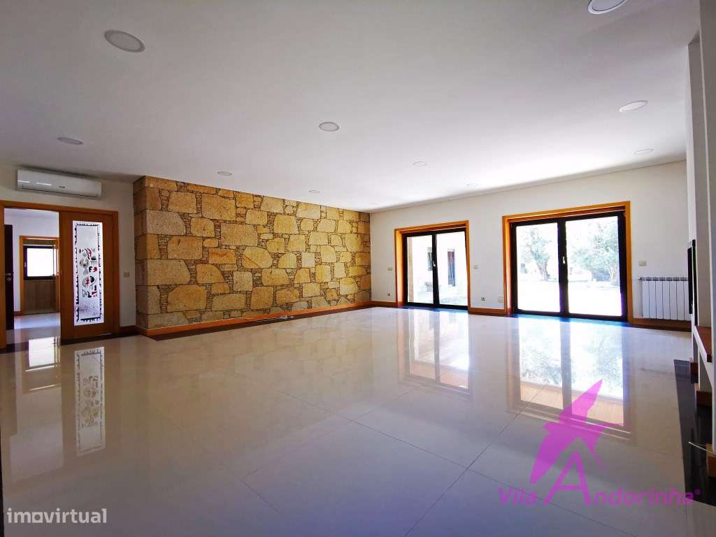 Moradia T3 Independente abraçada pela Natureza em Moledo - Grande imagem: 4/54